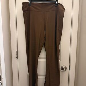 Women’s Brown High-Waist Stretch Pants